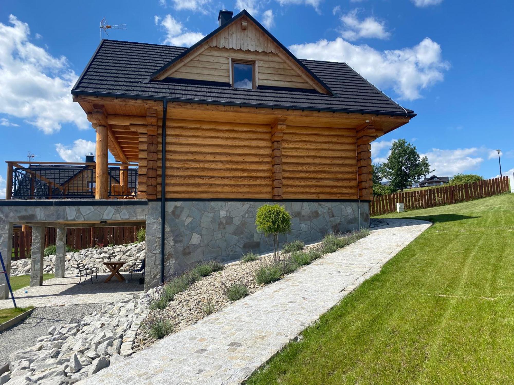 איסטבנה Zloty Gron Log Houses & Apartments מראה חיצוני תמונה