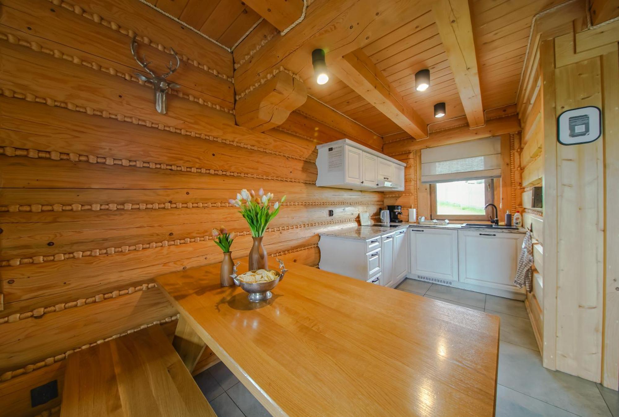איסטבנה Zloty Gron Log Houses & Apartments מראה חיצוני תמונה